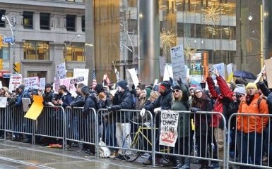 Нет расизму: в Канаде состоялся митинг против Трампа, появились фото