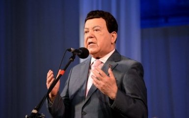 Кобзон прокомментировал информацию об Онищенко, рвущемся к Путину