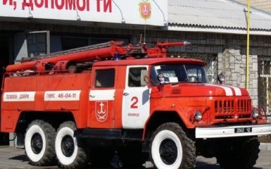 В Киеве произошел серьезный пожар: появились фото и видео