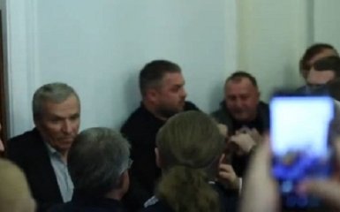 Раду сколихнув новий гучний скандал - відео