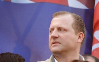 В Грузии кандидат в президенты разместил рекламу на порносайте - фото