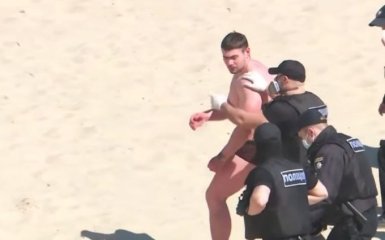 Курйоз зі спортсменом та поліцією в Гідропарку: затримання потрапило на відео