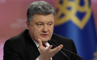 Обострение на Донбассе поломало планы Порошенко: появились подробности