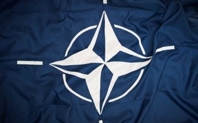 НАТО закликав до пильності через військову активність РФ біля України