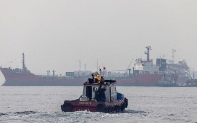 Блокаду Росією Чорного моря прорвано: три іноземні судна зайшли в український порт — Forbes