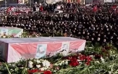 На похоронах Сулеймани на смерть задавили десятки людей: жуткие видео