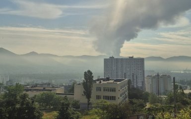 Грушова