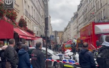 В Париже мужчина устроил стрельбу на улице — есть погибшие и раненые