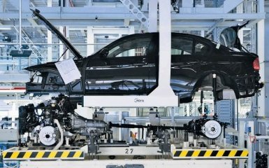 П'яні робітники паралізували роботу заводу BMW: завдано мільйонний збиток