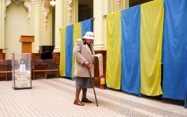 В США порівняли українські вибори з шоу "Холостяк"