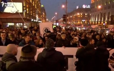 В Минске люди вышли на массовые протесты, соцсети взволнованы: появились фото и видео