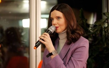 Відома українська телеведуча дорікнула українцям