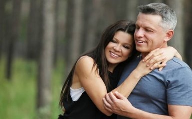 21 год вместе: украинская певица пообещала мужу необычный подарок
