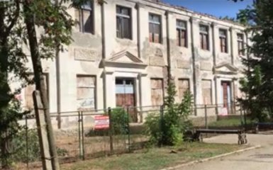 Російські окупанти розвалюють Крим: опубліковано показове відео