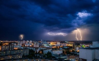 Синоптики объявили штормовое предупреждение в большинстве областей Украины