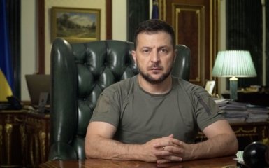 Зеленський відповів відмовою на петицію про виїзд чоловіків за кордон