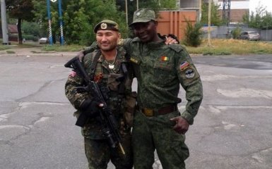 Такая вот "гражданская война": соцсети высмеяли фото боевиков-иностранцев на Донбассе