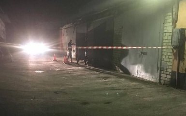 У Києві чоловіка розстріляли у його власному гаражі: з'явилося відео з місця