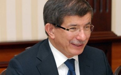 Яценюк встретится с премьером Турции