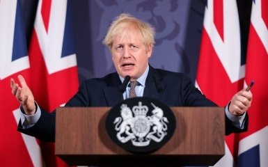 З уряду прем’єра Британії Джонсона за два дні звільнилося щонайменше 15 міністрів