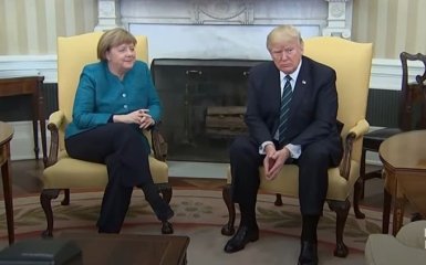 Трамп прокоментував конфуз, який стався з ним місяць тому
