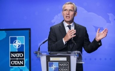 НАТО объявило о готовности одновременно противостояния и сотрудничества с РФ