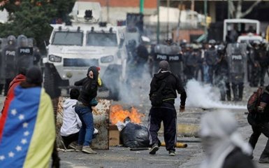 Ситуація в Венесуелі: США поставили жорсткий ультиматум силовикам Мадуро