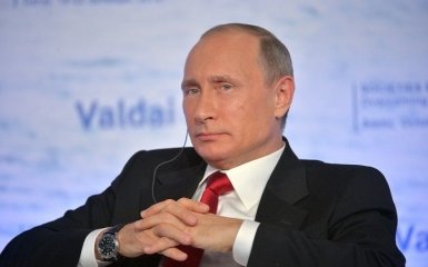 У Путина отреагировали на новые санкции Украины и вспомнили Зеленского