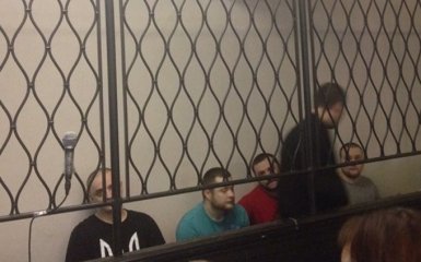 В Мариуполе суд по делу об убийстве СБУшника перерос в драку: появились фото