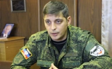 Бойовик "Гіві" незадоволений одним із ватажків ДНР: опубліковано відео