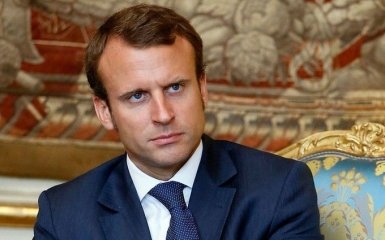 Макрон призвал Францию готовиться к "войне в Европе"