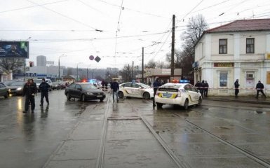 В Харькове неизвестный захватил в заложники сотрудников "Укрпочты": опубликованы фото и видео