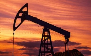 Росія зменшить експорт та транзит нафти зі своїх західних портів