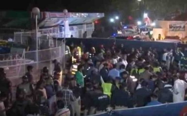 Число жертв жуткого теракта в Пакистане превысило 70 человек: появилось видео