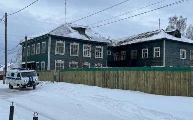 В Іркутській області невідомі вночі підпалили військомат
