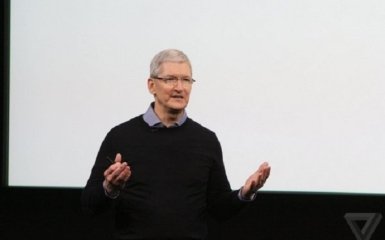 Кук зробив заяву по боротьбі Apple проти ФБР