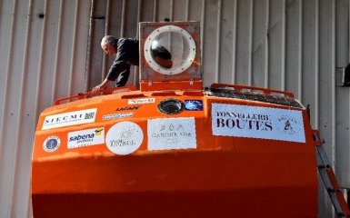 Французький пенсіонер переплив Атлантичний океан у бочці