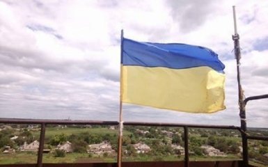 Українські військові "передали привіт" прихильникам ДНР на Донбасі: з'явилося фото