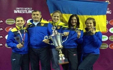 Украинки выиграли чемпионат Европы по борьбе