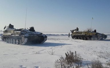Українські військові показали, як стріляють недалеко від Криму: з'явилися фото