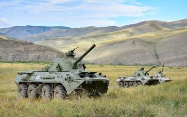 РФ розпочала масштабні навчання десантників та артилеристів у Криму