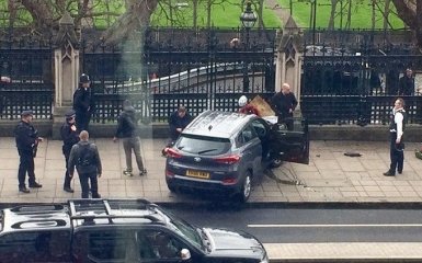 Стрельба в центре Лондона: появились видео и новые подробности