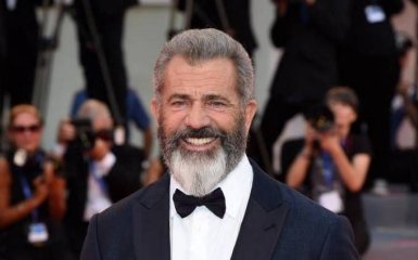 Голливудский актер поразил внешностью на фестивале в Венеции: опубликованы фото