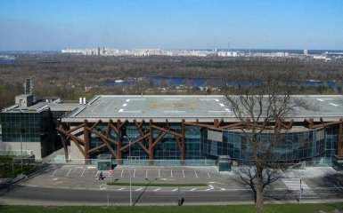 Националисты захватили вертолетную площадку Януковича: появилось видео