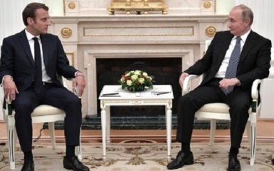 Известно, что обсуждали Путин и Макрон перед финалом ЧМ-2018