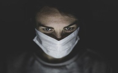 Вчені попереджають про нову загрозу від COVID-вакцин