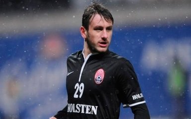 "Заря" победила "Днепр" в битве за финал Кубка Украины