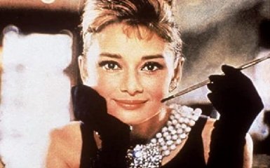 Руні Мара виконає головну роль у фільмі про Одрі Гепберн