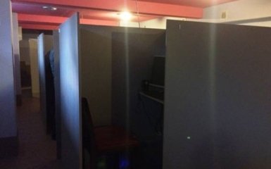 На Киевщине милиция пресекла незаконную деятельность игорного заведения (3 фото)