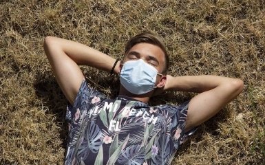 Кількість хворих на коронавірус в Україні 30 серпня різко знизилася